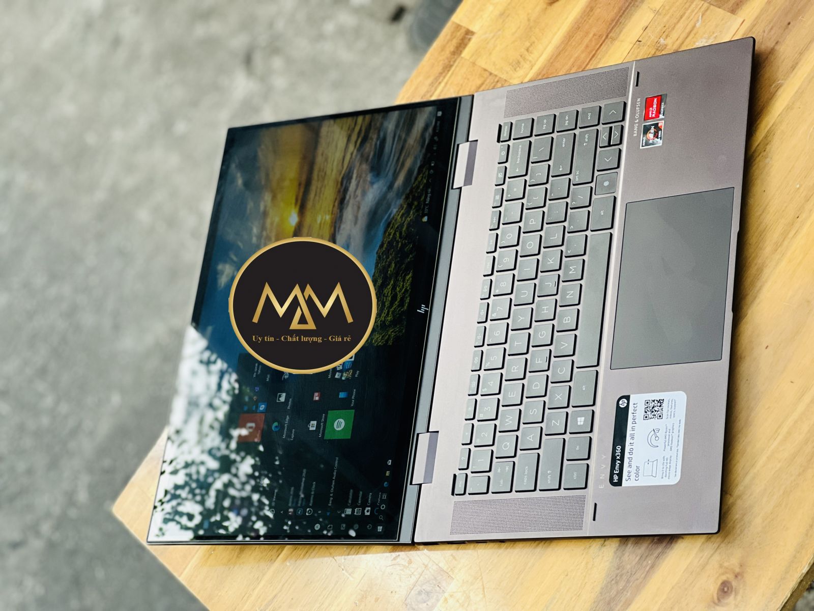 Laptop HP Envy X360 Convertible 15m Ryzen 5 5500U