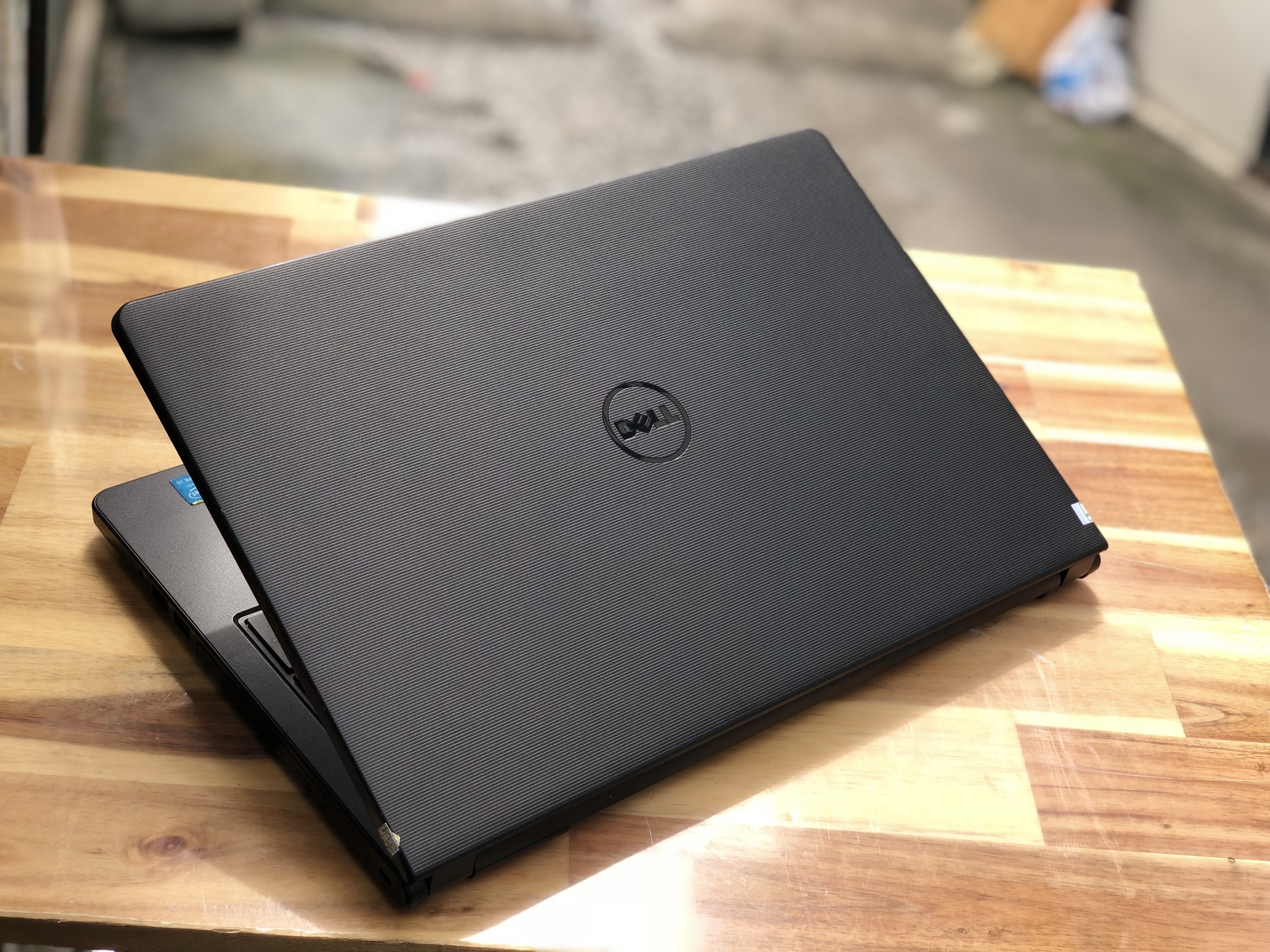 Laptop Dell Vostro 3558/ i5 5250U/ 4G/ SSD128/ 15in/ Win 10/ Giá rẻ