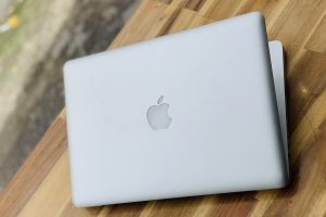 Macbook Pro 13,3in MD101, i5 SSD128-500G Đèn phím Đẹp zin 100% Giá rẻ