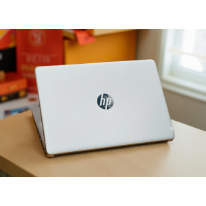 LAPTOP HP 240 G8 i3 1005G1 14INCH FHD VIỀN MỎNG CHUYÊN VĂN PHÒNG GIÁ RẺ