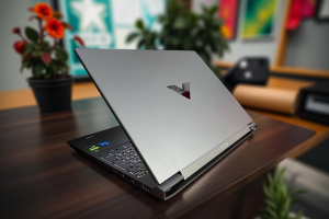 LAPTOP HP VICTUS 15 FA0031DX i5 12450H GTX 1650 4GB 15.6INCH FHD 144HZ GAMING THẾ HỆ MỚI GIÁ RẺ