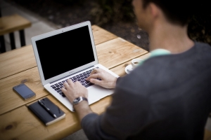 LAPTOP CŨ GIÁ RẺ QUẬN 6