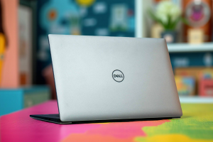 LAPTOP DELL PRECISION 5540 i9 9880HK QUADRO T2000 4GB 15.6 INCH THIẾT KẾ ĐỒ HỌA MỎNG NHẸ GIÁ RẺ