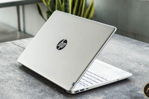 Laptop HP 15s FQ1109TU i3 1005G1/ SSD256/ 15.6icnh/ Viền Mỏng/ Màu Bạc/ Siêu Mỏng/ Giá rẻ