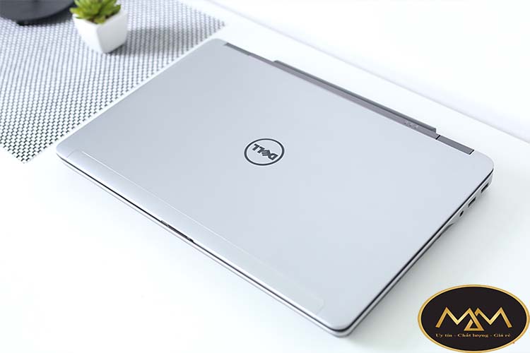 Laptop Dell Latitude E6540/ i5 4300M 2.6Ghz/ Ram 8G/ SSD/ Vga HD 4600/ 15.6in/ Hỗ Trợ Game Đồ Họa/ Giá rẻ