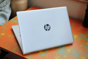 LAPTOP HP PROBOOK 640 G4 i5 14 INCH FHD MÀU BẠC TRẮNG VĂN PHÒNG GIẢI TRÍ GIÁ RẺ