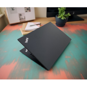 LAPTOP LENOVO THINKPAD T490S i7 8565U 14INCH FHD CHUYÊN VĂN PHÒNG KẾ TOÁN SIÊU BỀN GIÁ RẺ